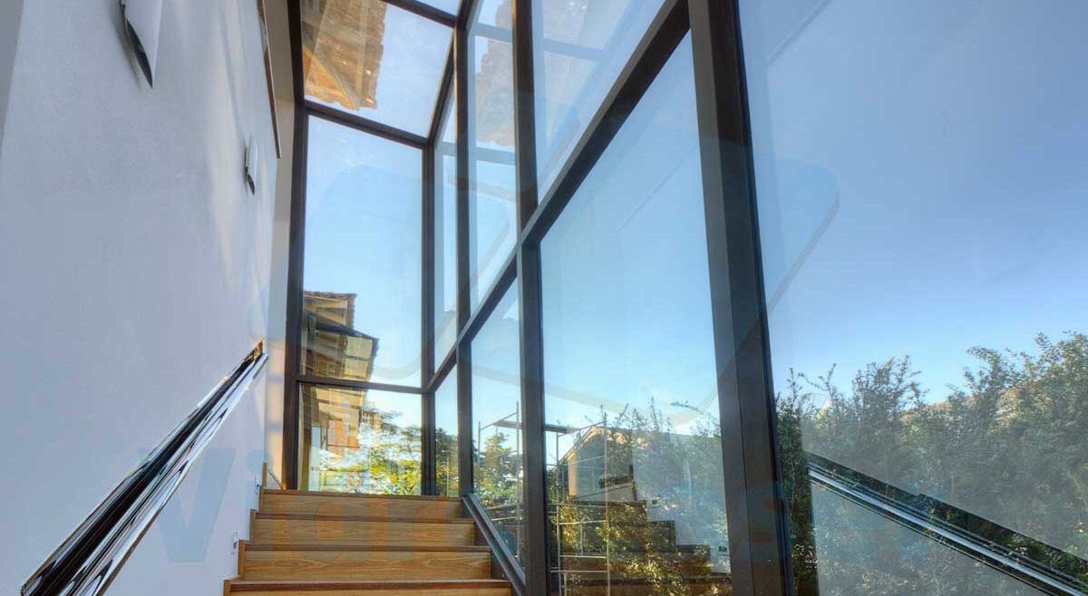 Dicas para Manutenção e Limpeza de Películas de Proteção Solar