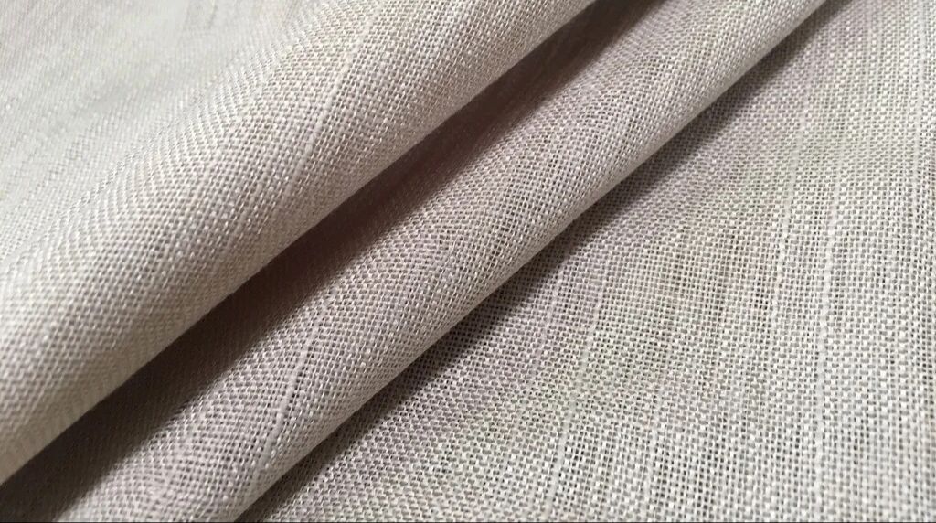 Linho para cortina: economia e simplicidade