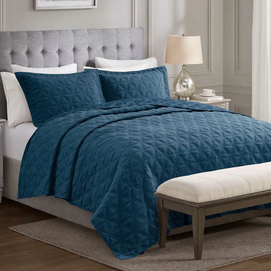 Colcha Matelada Bristol: aconchego, estilo e personalidade para transformar qualquer quarto