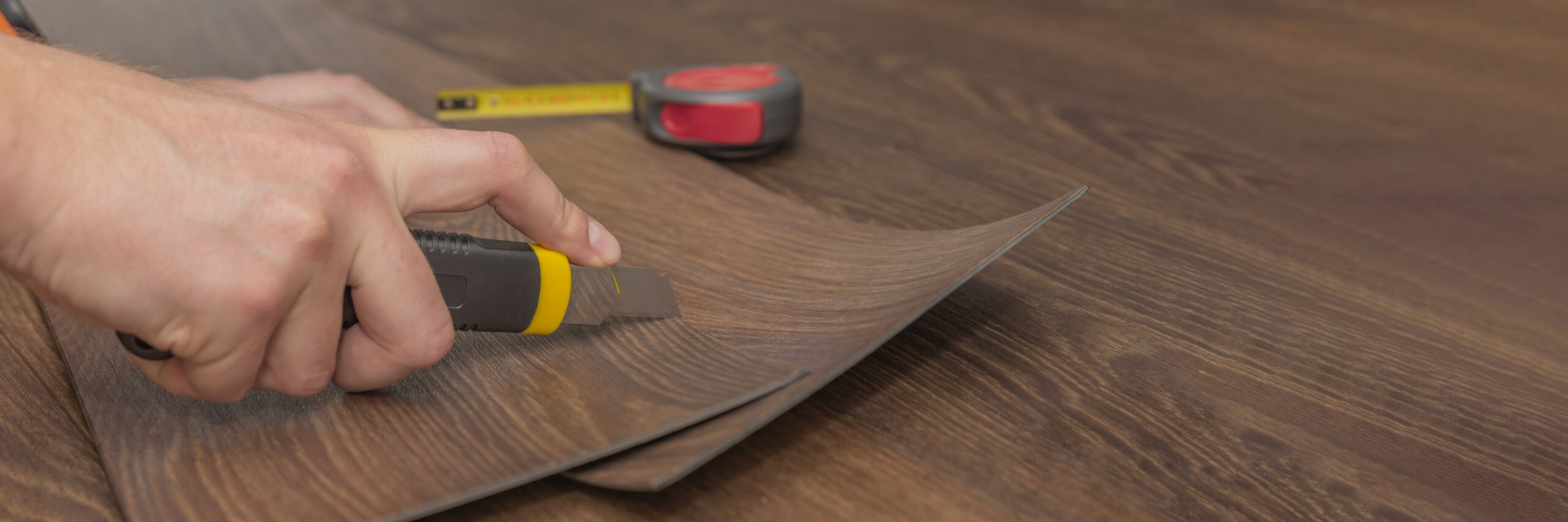 DIY: pequenos reparos e mudanças simples que ajudam a valorizar o imóvel
